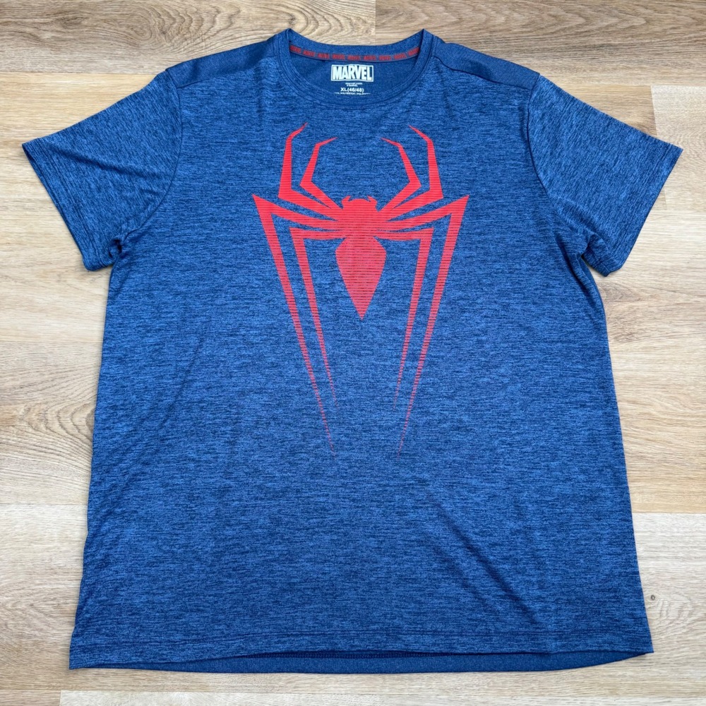 Marvel Spider-Man Graphic Performance T-Shirt Mens XL
EUC Lightweight Casual